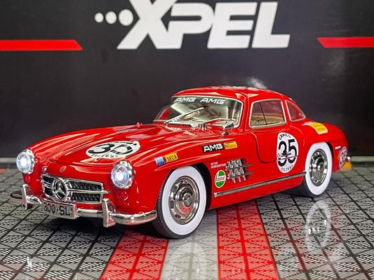 Uryans Big Size Mercedes Benz 300 SL Vintage Car 1:24 Scale Model Car Exclusive Alloy Metal Pull Back Die-cast Metal Toy Openable Doors & Light Music Best Gifts Toys【Colors as Per Stock】