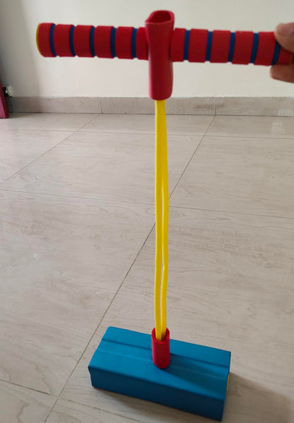 Uryans Kids Pogo Jumper Fun and Safe Pogo Stick for Toddlers, Durable Foam Bungee Jumping Stick Makes Squeaky Sounds Improves Balance, Bouncing Toy for Ages 3 and up Holds up to 250lbs - Multicolor